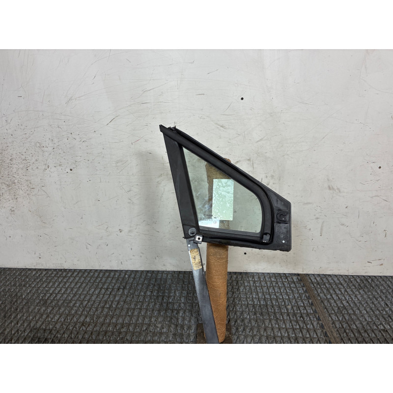 Custode avant gauche (porte) RENAULT CLIO 4 Photo n°1