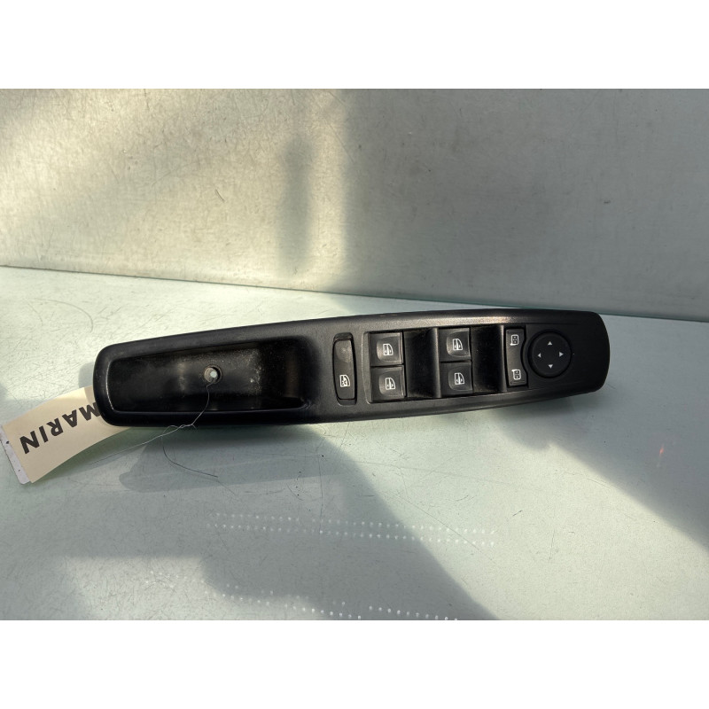 Interrupteur de leve vitre avant gauche RENAULT MEGANE 3 Photo n°3