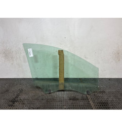 Vitre avant gauche RENAULT CLIO 3 Photo n°1