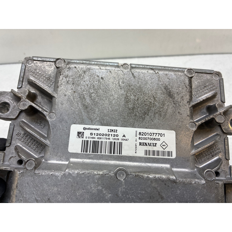 Calculateur moteur RENAULT CLIO 3 Photo n°2