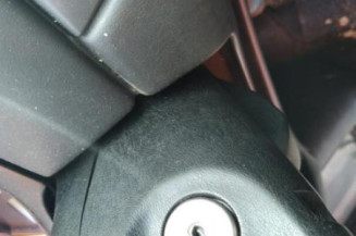 Serrure avant droit FORD FOCUS 1
