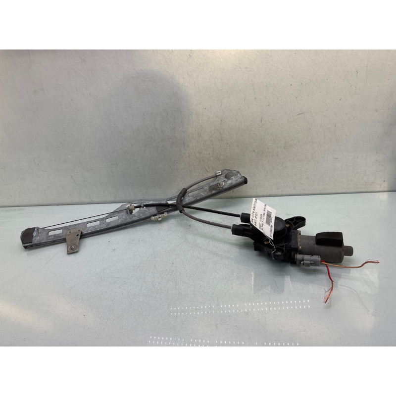 Leve vitre electrique avant droit PEUGEOT 306 Photo n°4