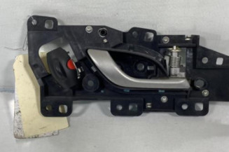Poignee interieur avant droit HONDA CIVIC 8
