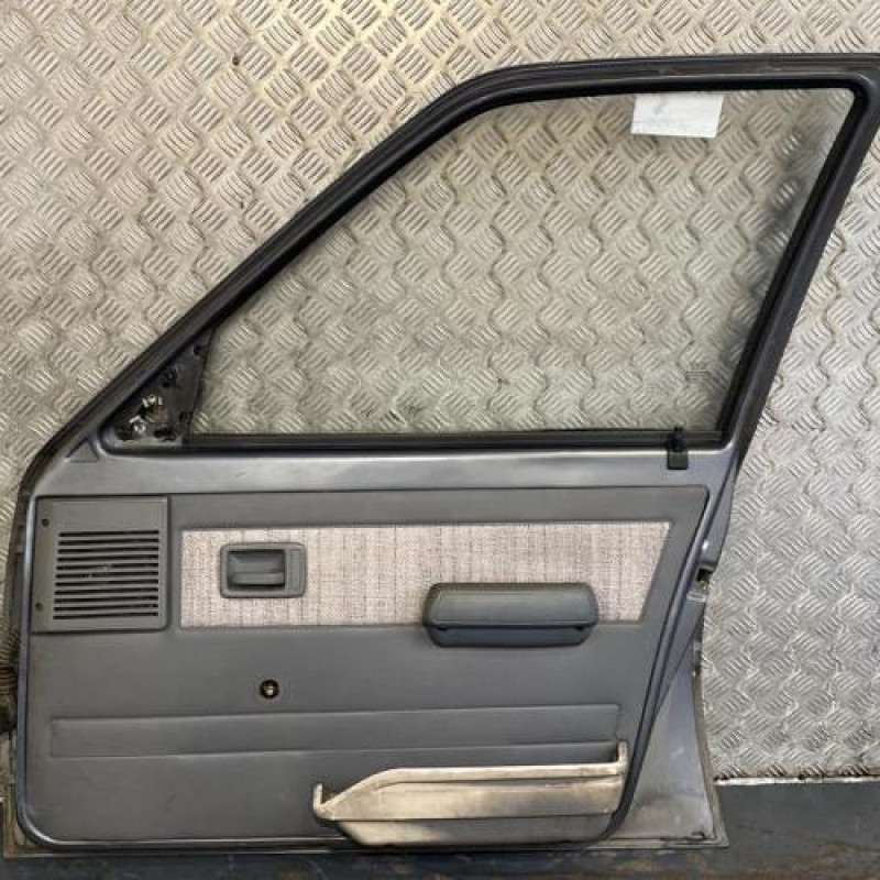 Porte avant droit PEUGEOT 205 Photo n°4
