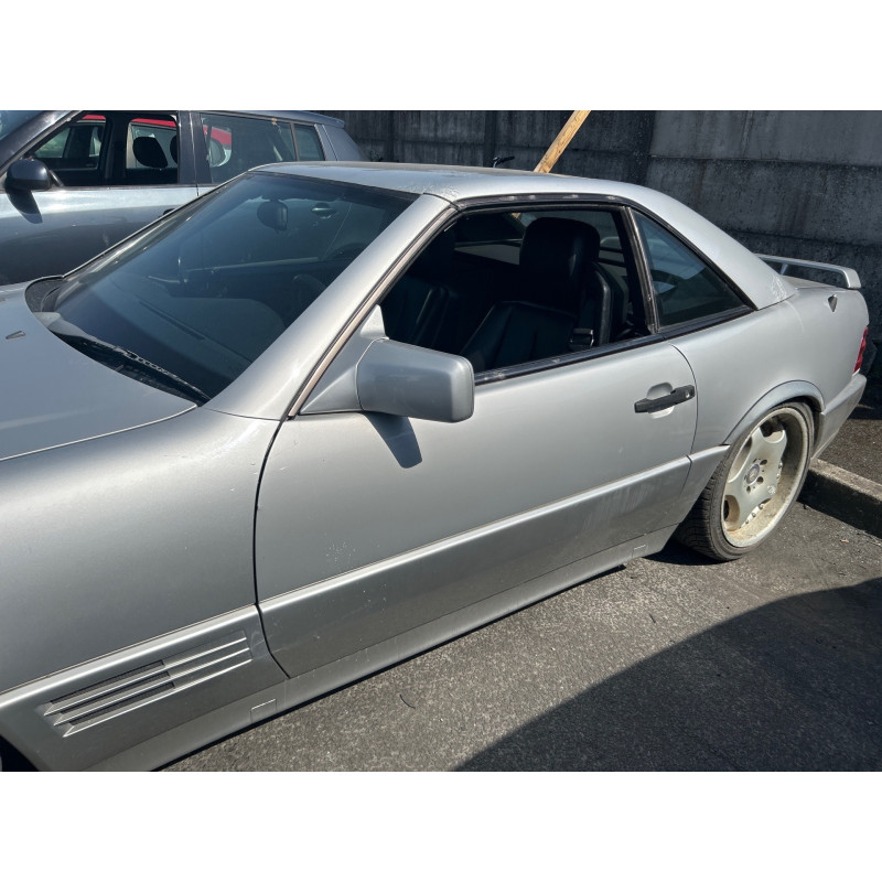 MERCEDES CLASSE SL 129 PHASE 1 CABRIOLET 300 3.0i - 24V L6 Photo n°12