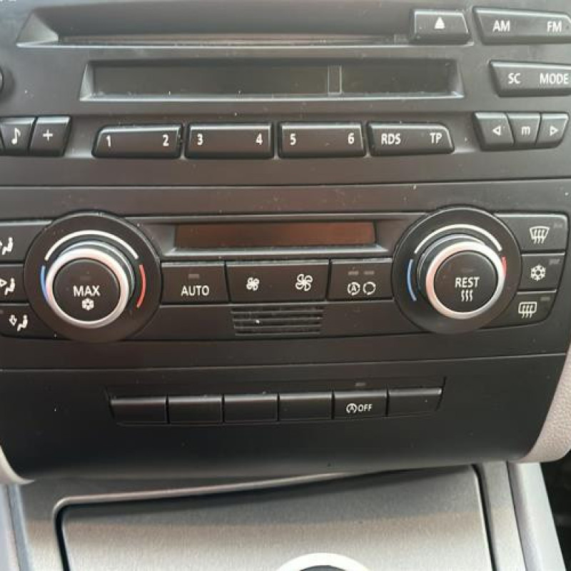 Porte avant droit BMW SERIE 1 E81 Photo n°16