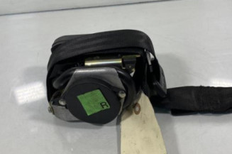 Pretensionneur de ceinture avant droit VOLKSWAGEN PASSAT 4