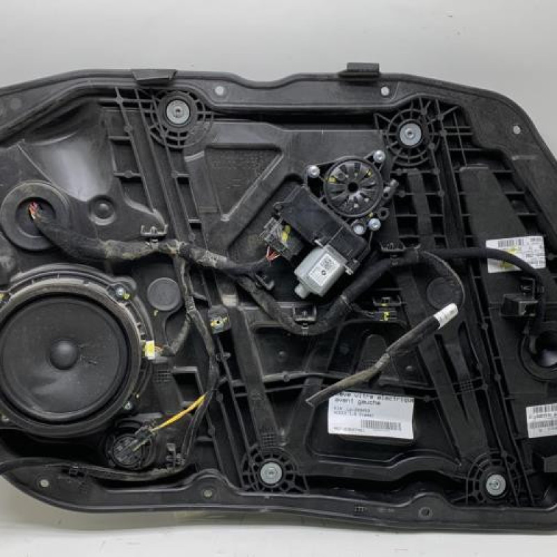Leve vitre electrique avant gauche KIA XCEED Photo n°1