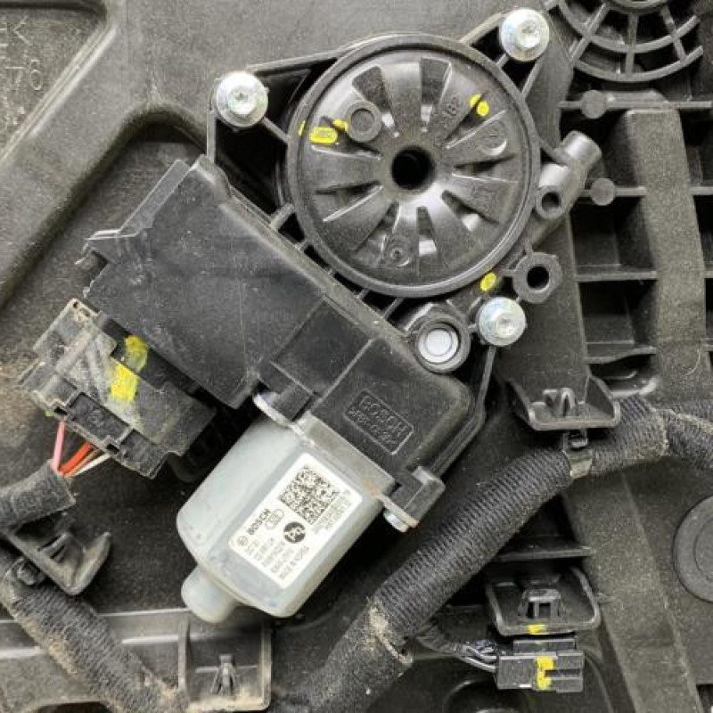 Leve vitre electrique avant gauche KIA XCEED Photo n°3