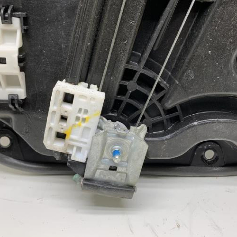 Leve vitre electrique avant gauche KIA XCEED Photo n°7
