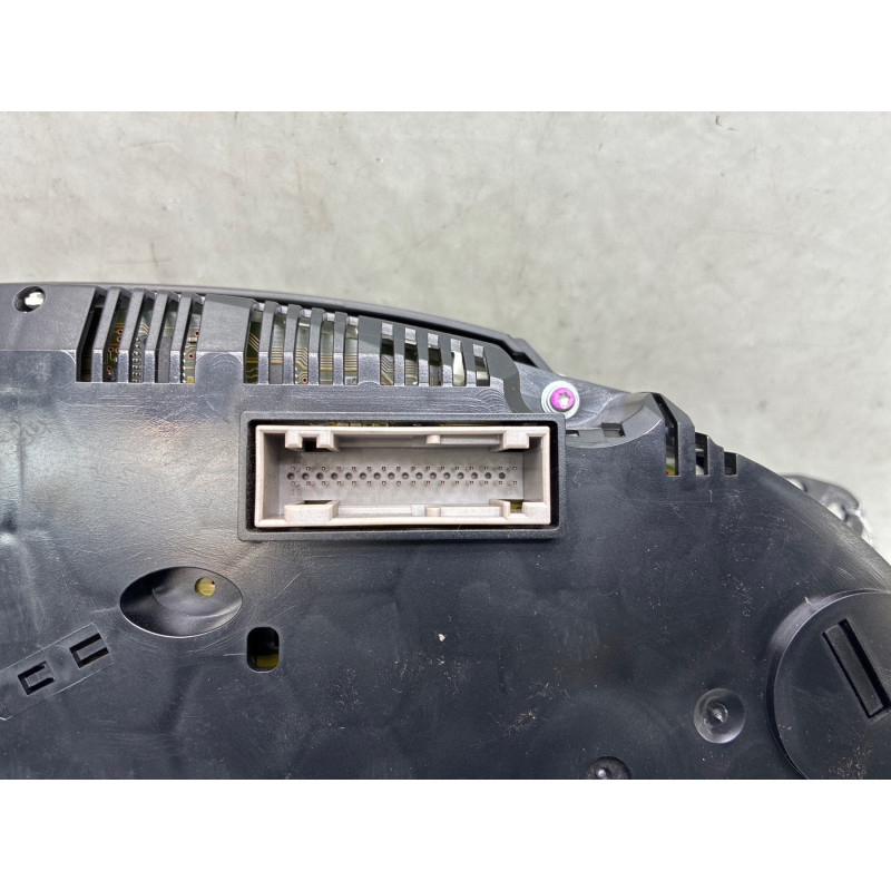 Compteur AUDI A4 3 Photo n°4
