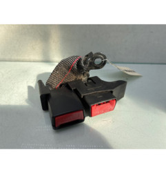 Attache ceinture arriere droit RENAULT CLIO 3
