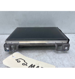 Ecran GPS PEUGEOT 2008 1