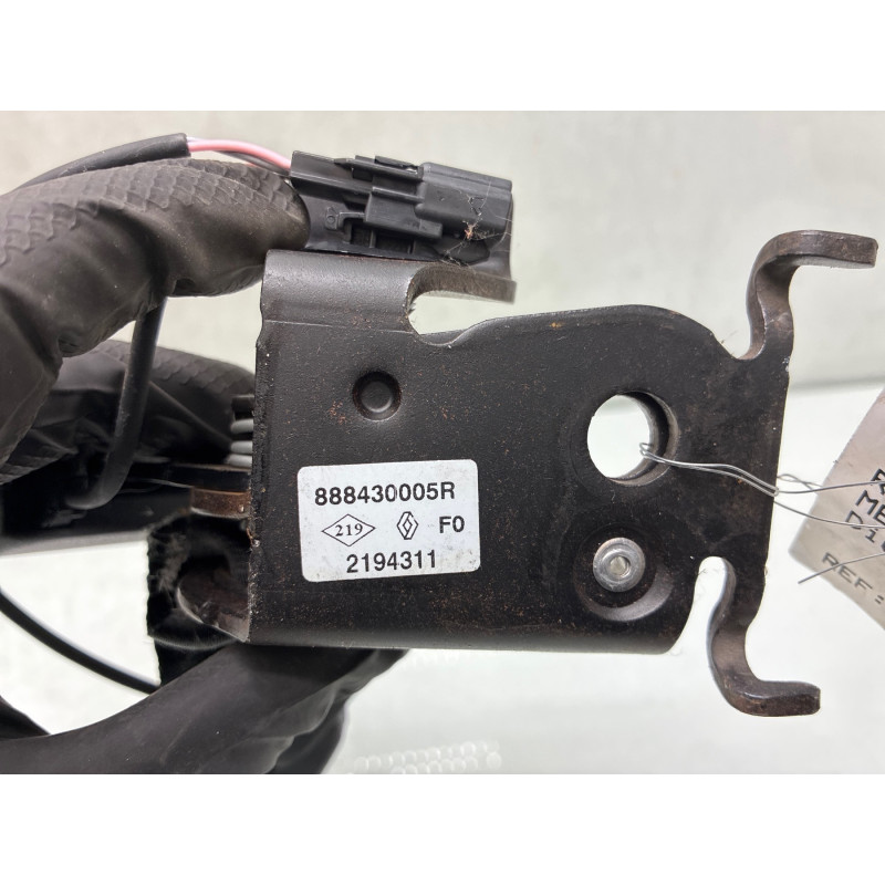 Attache ceinture arriere gauche RENAULT MEGANE 3 Photo n°1