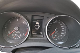 Pretensionneur de ceinture avant gauche VOLKSWAGEN GOLF 6