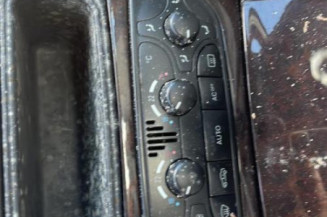 Anti brouillard gauche (feux) MERCEDES CLASSE C 203