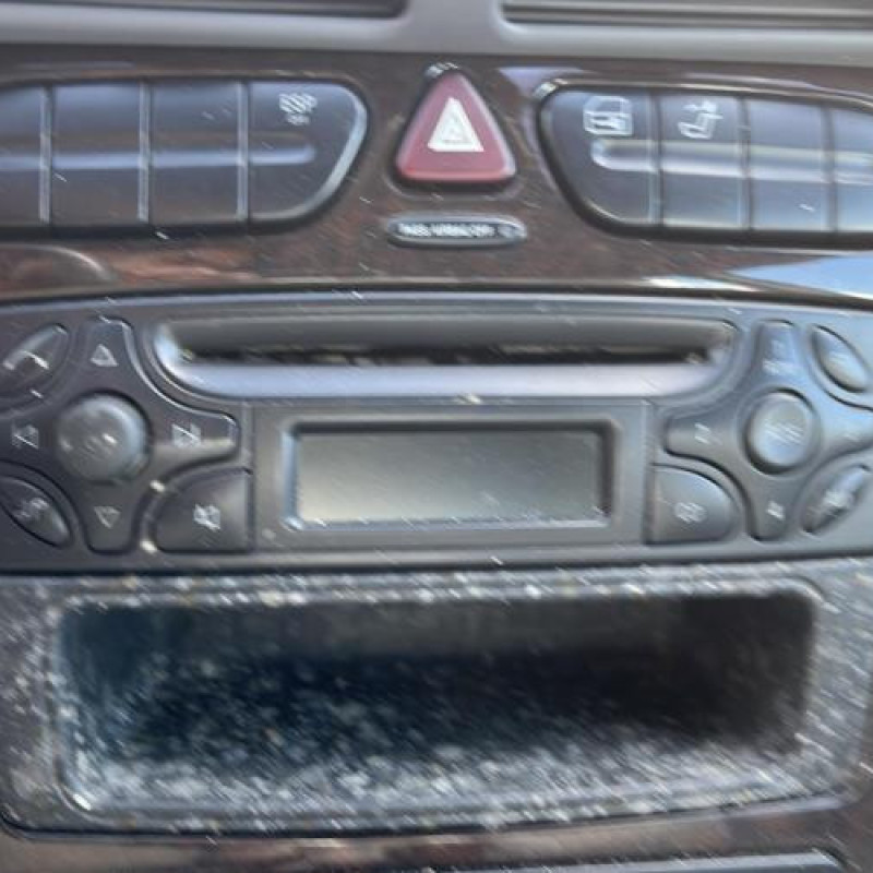 Anti brouillard gauche (feux) MERCEDES CLASSE C 203 Photo n°9