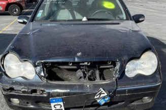 Porte avant droit MERCEDES CLASSE C 203