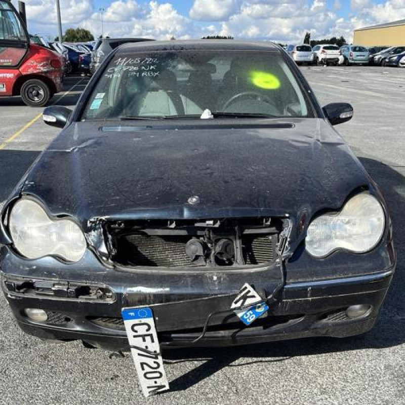 Porte avant droit MERCEDES CLASSE C 203 Photo n°6