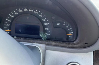 Porte avant gauche MERCEDES CLASSE C 203