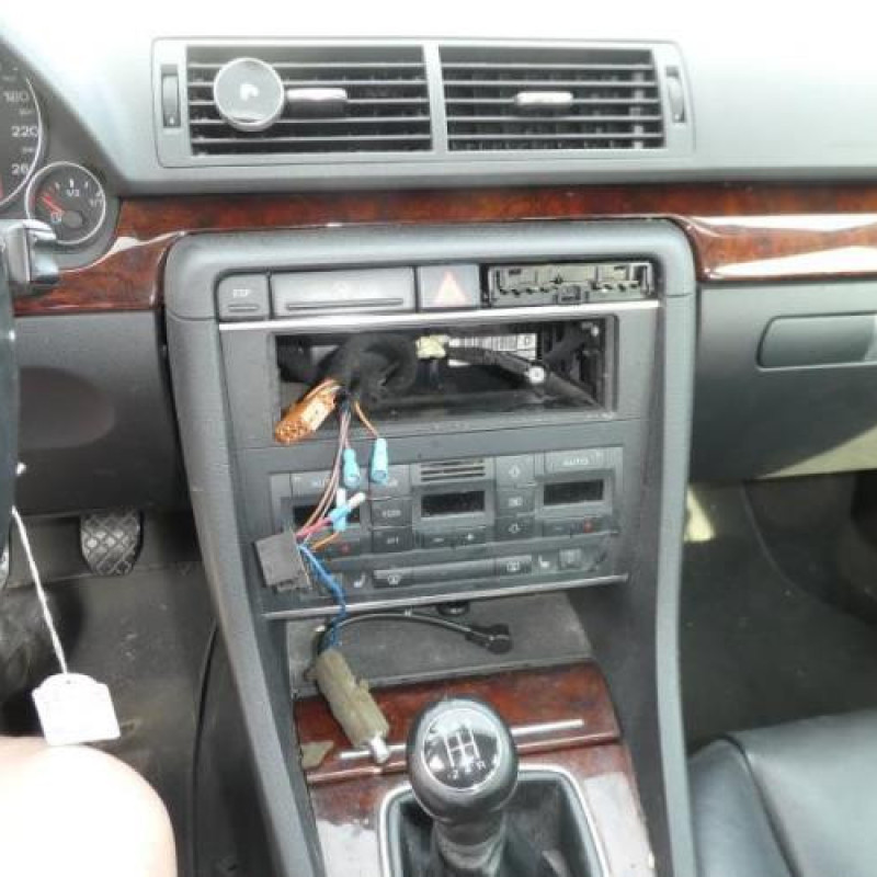 Retroviseur gauche AUDI A4 2 Photo n°10