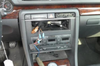 Serrure avant gauche AUDI A4 2
