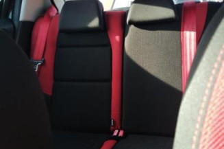 Pretensionneur de ceinture avant droit PEUGEOT 207
