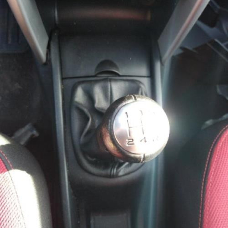 Pretensionneur de ceinture avant droit PEUGEOT 207 Photo n°11
