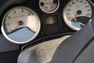 Pretensionneur de ceinture avant droit PEUGEOT 207