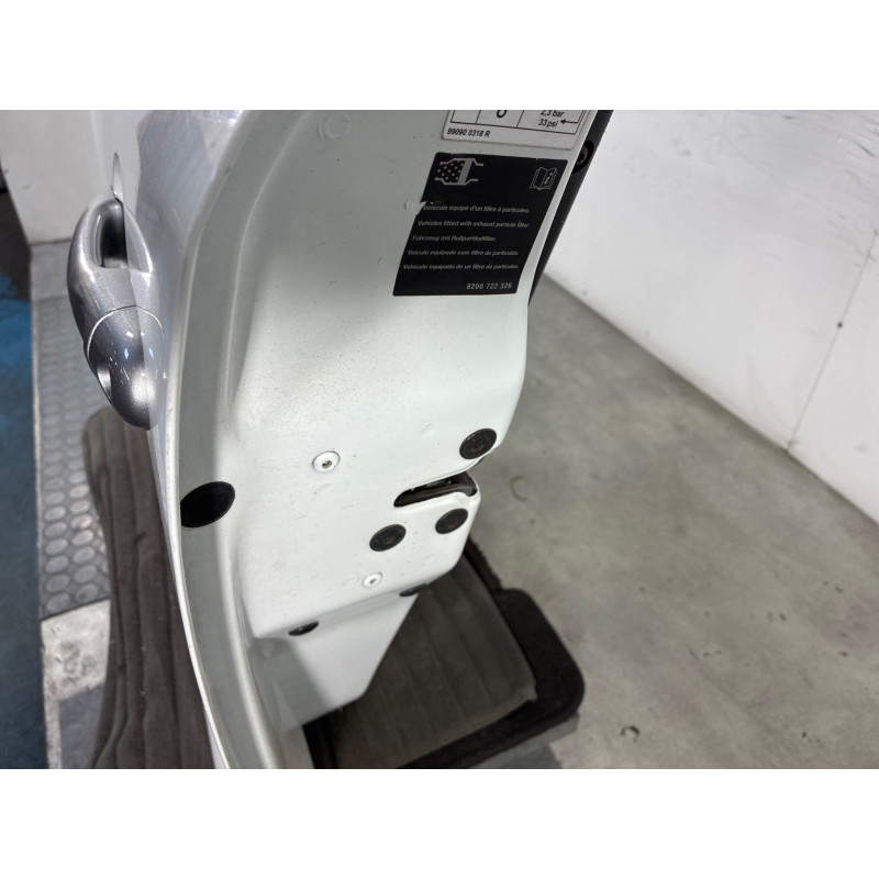 Porte avant gauche RENAULT MEGANE 3 Photo n°4