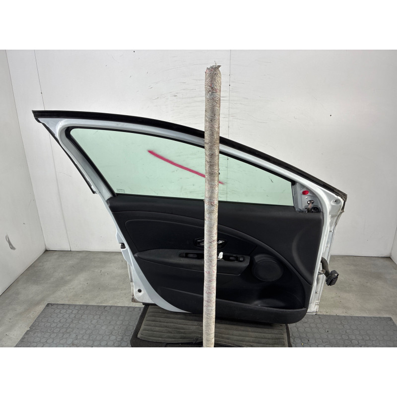 Porte avant gauche RENAULT MEGANE 3 Photo n°5