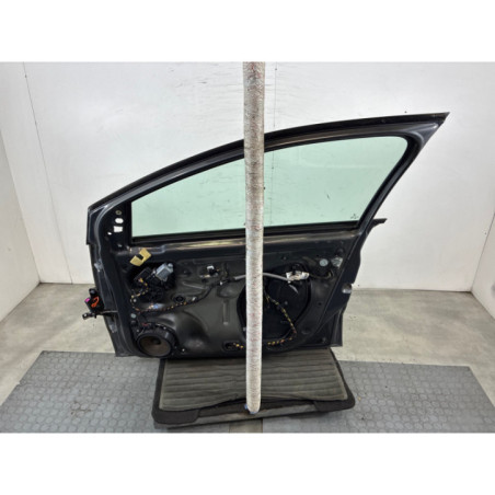 Porte avant droit VOLKSWAGEN POLO 5 Photo n°1