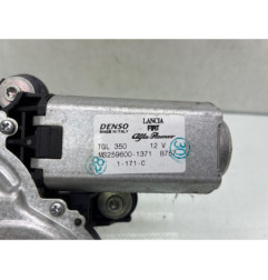 Moteur essuie glace arriere FIAT 500 2 Photo n°1