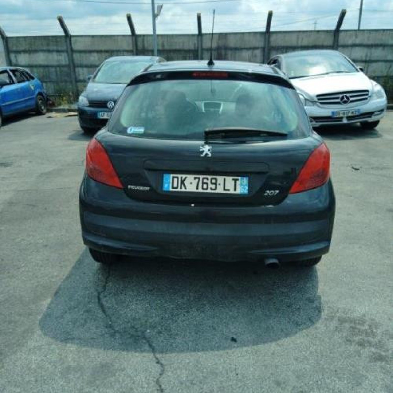 Pretensionneur de ceinture avant droit PEUGEOT 207 Photo n°6