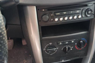 Pretensionneur de ceinture avant droit PEUGEOT 207