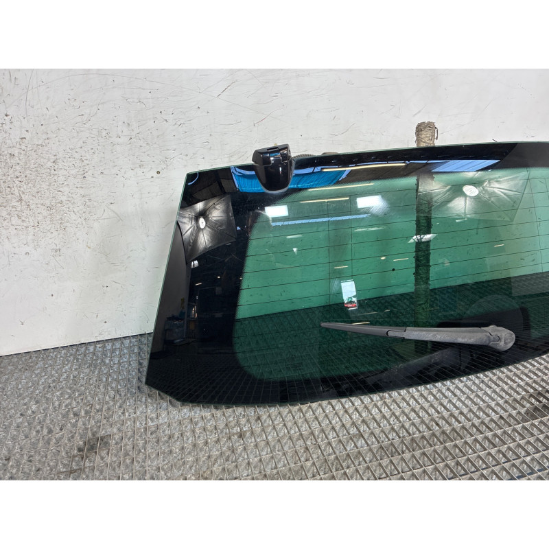 Lunette arriere PEUGEOT 207 Photo n°3