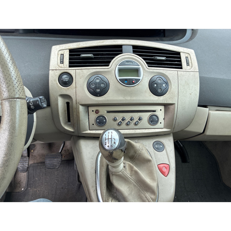 Feu arriere principal gauche (feux) RENAULT SCENIC 2 Photo n°18