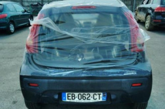 Pretensionneur de ceinture avant gauche PEUGEOT 107