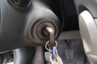 Pretensionneur de ceinture avant gauche PEUGEOT 107