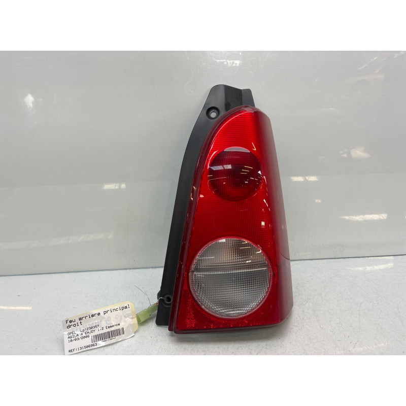Feu arriere principal droit (feux) OPEL AGILA A Photo n°5