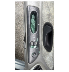 Moteur essuie glace avant RENAULT LAGUNA 1