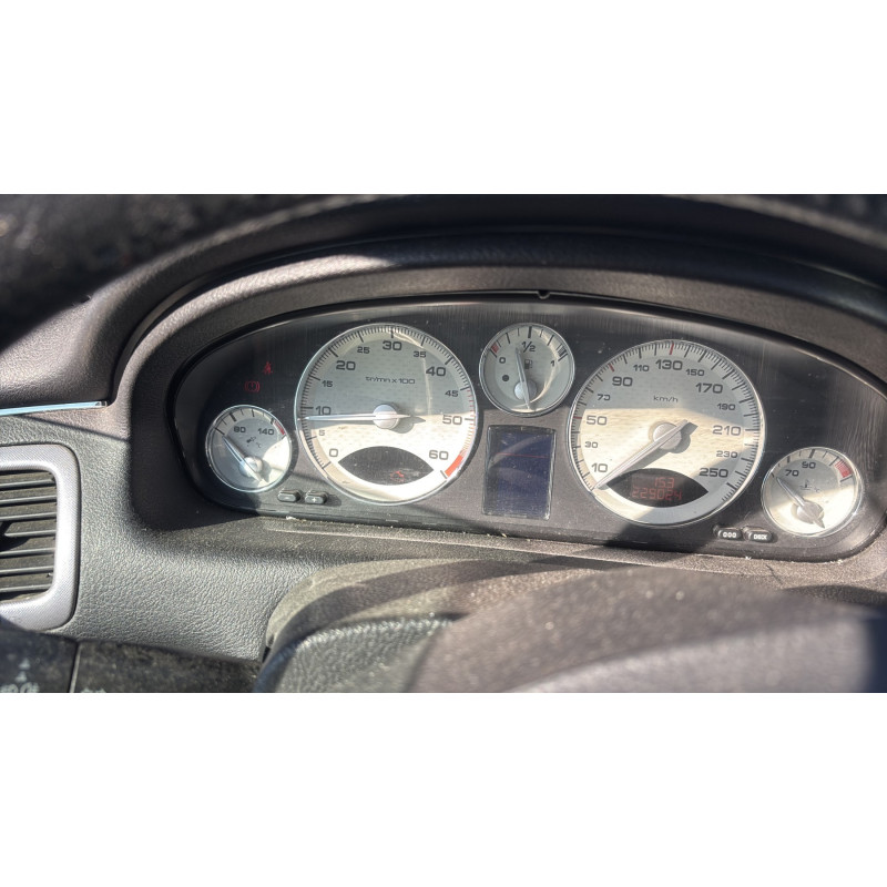 Retroviseur droit PEUGEOT 607 Photo n°19