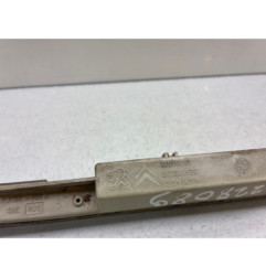 Feu arriere stop central PEUGEOT 406