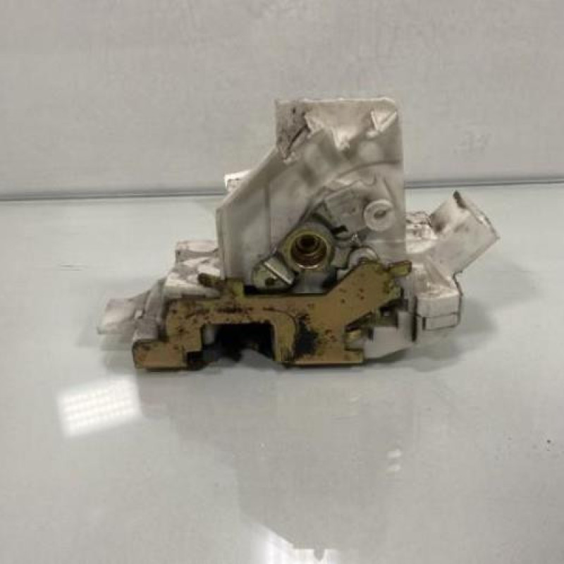 Serrure avant gauche FORD MONDEO 2 Photo n°3