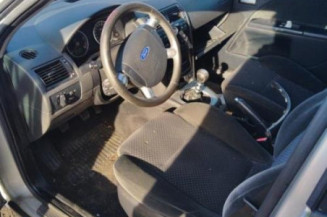 Serrure avant gauche FORD MONDEO 2