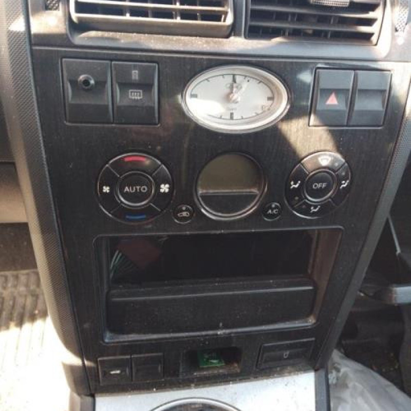 Serrure avant gauche FORD MONDEO 2 Photo n°12