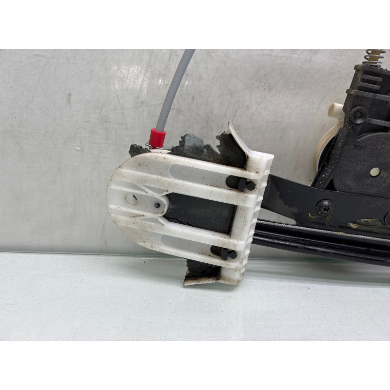Leve vitre electrique arriere droit FORD MONDEO 3 Photo n°2