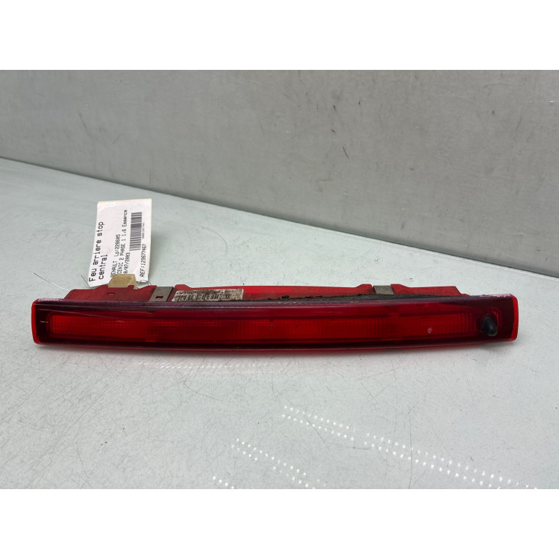 Feu arriere stop central RENAULT SCENIC 2 Photo n°2