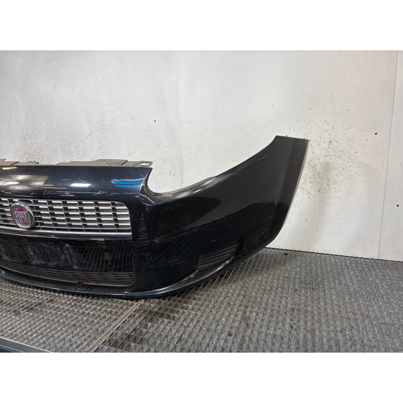 Pare choc avant FIAT GRANDE PUNTO Photo n°5
