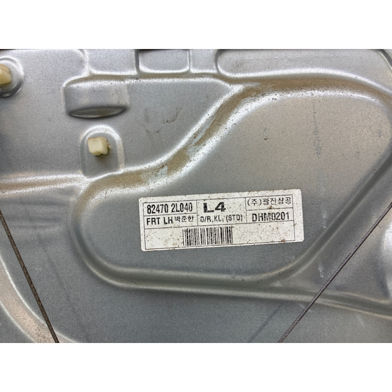 Leve vitre electrique avant gauche HYUNDAI I 30 1 Photo n°4